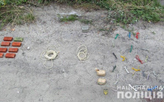 Взрывом гранаты оторвало руку: в Житомирской области пострадал мужчина