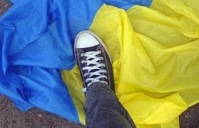 Зірвав прапор України: суд оголосив вирок зловмиснику з Кривого Рогу