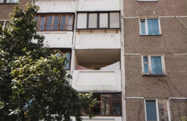 Трагедия в Киеве: парень спрыгнул с балкона многоэтажки