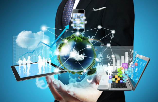 Чиновников отстранят от предоставления услуг гражданам: что предусматривает программа «Государство в смартфоне»