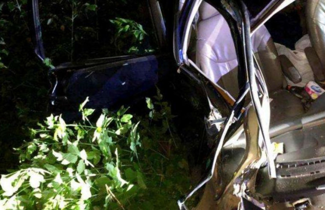 На Буковині потяг розтрощив автівку: є подробиці