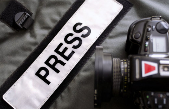 Работа СМИ в условиях войны: у Зеленского выступают за разработку и принятие закона