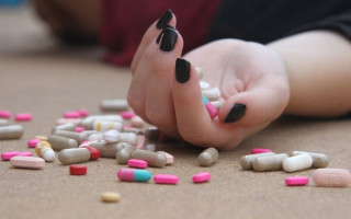 Трагедия в Одессе: женщина выпила десятки таблеток