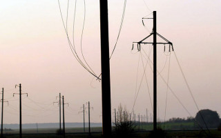 Непогода в Ровненской области оборвала провода, есть погибшие и пострадавшие