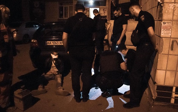 В киевском офисе депутата произошла стрельба: что случилось ночью на Дарнице