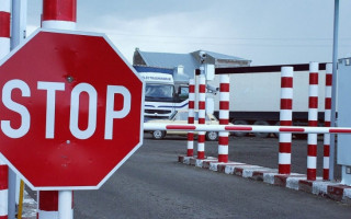 Стало известно, скольким иностранцам запрещен въезд в Украину