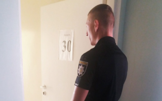 Вбила власну новонароджену дитину: жінка перебуває в лікарні під конвоєм