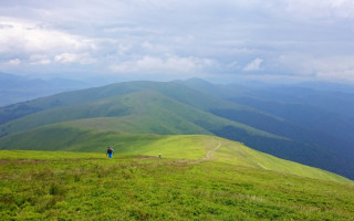 Уникальное явление: в сети показали фото редкостной радуги в Карпатах