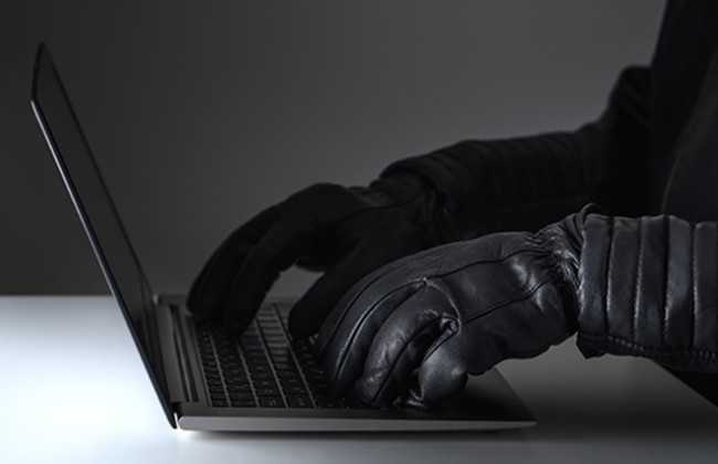 Громадян повідомлятимуть про незаконні операції з їхнім майном