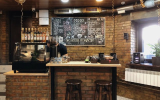 У столичній кав’ярні розгорівся мовний конфлікт: є відео