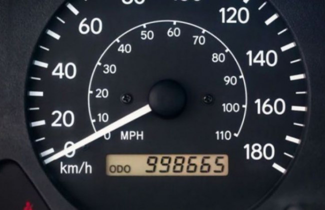 Автомобильная электроника часто врет: назвали причину