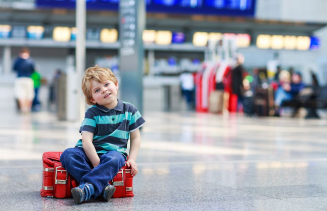 Виїзд дитини за кордон без згоди батька: суд розглядав справу