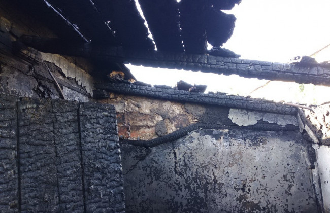 Смертельный пожар под Харьковом: хозяин дома сгорел заживо