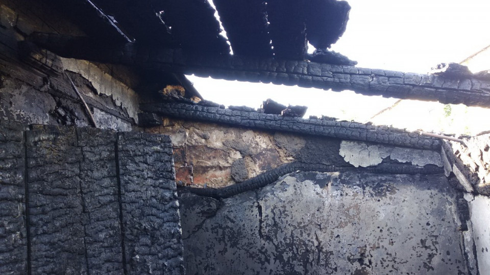 Смертельный пожар под Харьковом: хозяин дома сгорел заживо