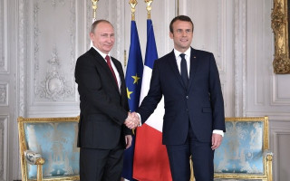 Путин обсудит ситуацию на Донбассе с Макроном: что известно