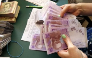 Пенсия в Украине снова вырастет: кому повезет больше всех