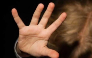 Вчиняв розпусні дії щодо дитини: суд обрав запобіжний захід зловмиснику