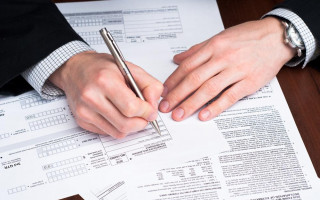 В Україні змінили форму декларації про майновий стан і доходи: що слід пам’ятати