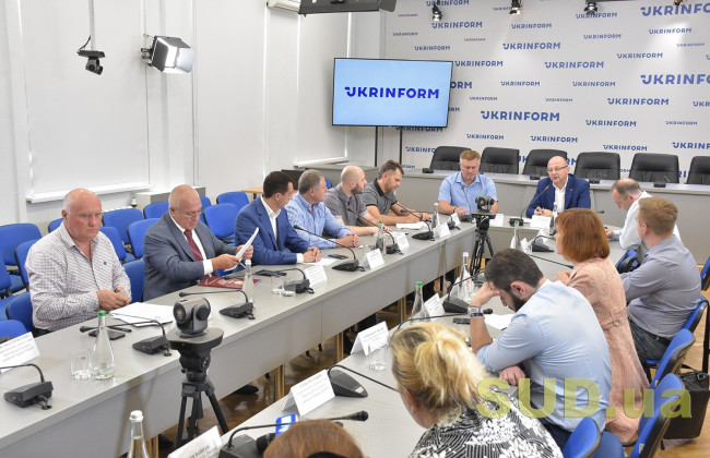 Причини рейдерства в Україні: бізнес-спільнота обговорила проблеми