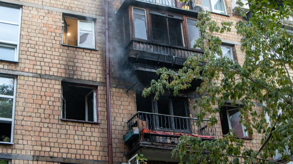 Страшный пожар в столичной многоэтажке: есть жертвы