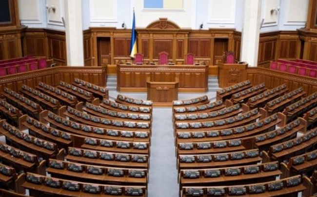 Порошенко и Вакарчук намерены работать в комитете Рады по внешней политике