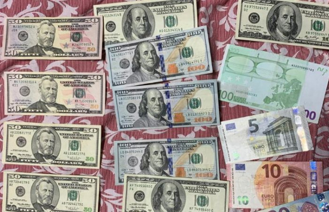 Злочинна схема судді, адвоката та слідчого поліції: ДБР повідомило подробиці