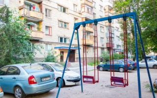 Страшная находка в Днепре: на детской площадке обнаружили труп