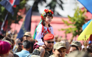 В столиці розпочався Марш захисників України: подробиці, фото
