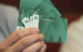 В київському метро зупинили продаж «зелених карток»
