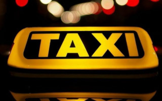 Зґвалтував та обікрав пасажирку: у Києві затримали таксиста