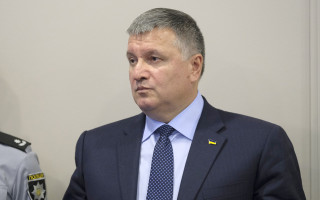 Депутати від президентської партії виступили за звільнення Авакова