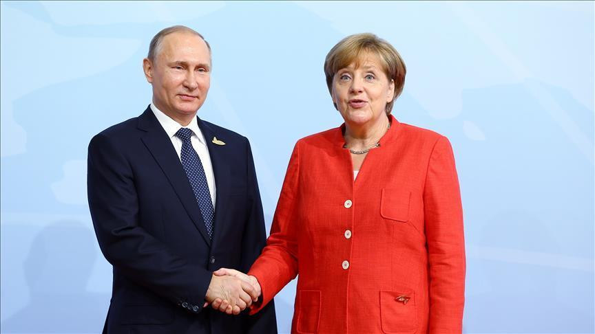 Меркель і Путін обговорили питання України