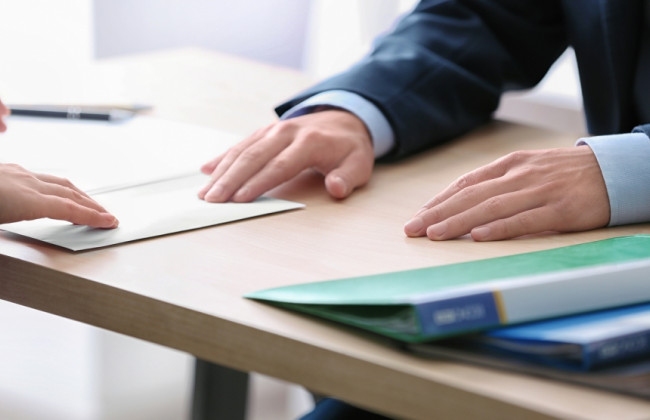 Винагороду отримають викривачі корупції розміром від 10 млн грн: з’явився повний текст законопроекту Зеленського