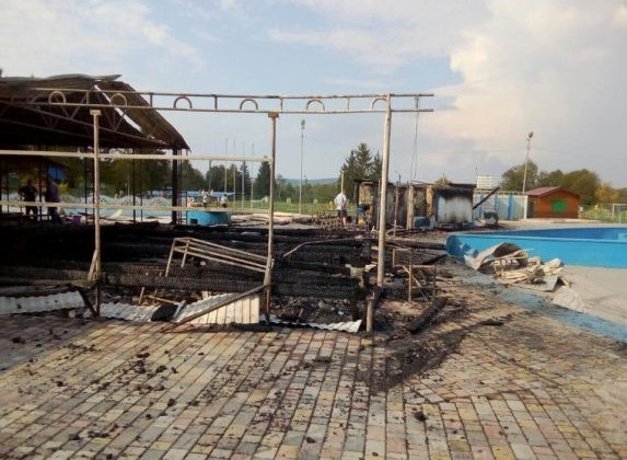 Смерть сина екс-мера Бурштина: копи встановлюють причини пожежі в дитячому таборі