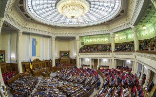 Три парламентські фракції поповнилися новими депутатами