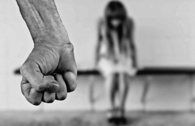 Зеленский отказался подписать законопроект о кастрации педофилов