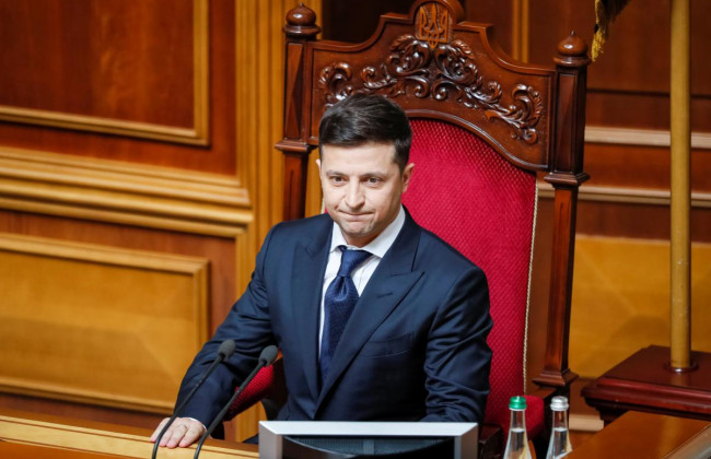 Відповідальність за порушення військових закупівель: Зеленський наклав вето на закон