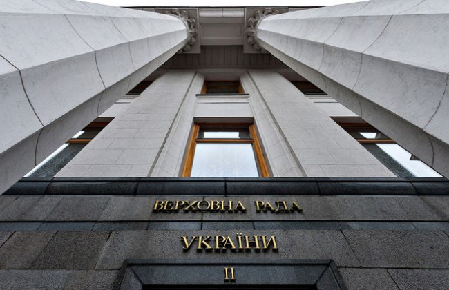 «Слуги народу» вирішили застрахувати себе від депутатів-«тушок»