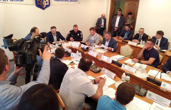 Правоохоронний комітет ВР визначився щодо двох законопроектів