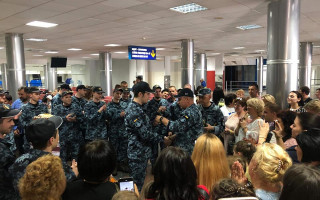 Освобожденные украинские моряки получили награды и новые звания