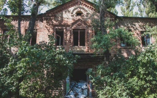 В киевской «заброшке» нашли труп молодого мужчины: подробности