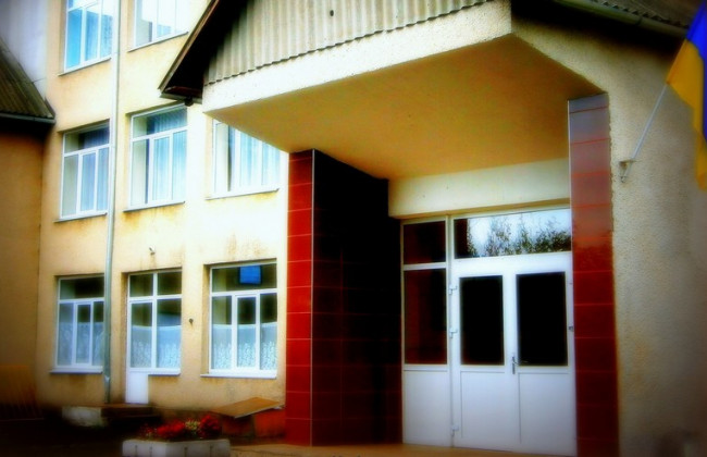 На Мукачівщині невідомі пограбували школу