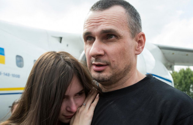 Сенцов и Кольченко дают первую после освобождения пресс-конференцию, онлайн-трансляция