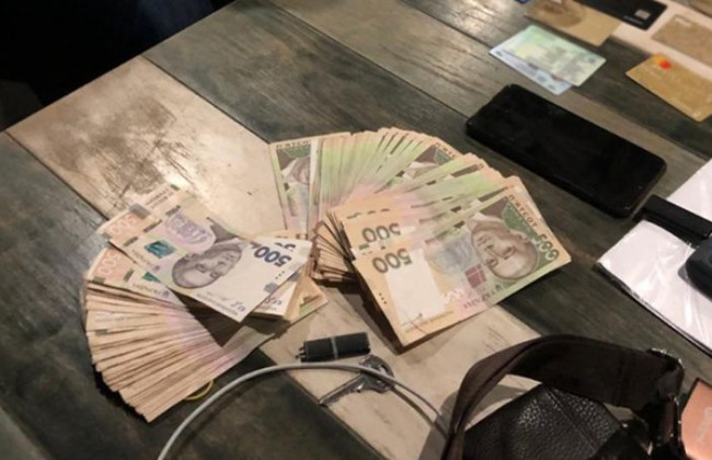 На Харківщині заступник начальника відділу поліції погорів на хабарі