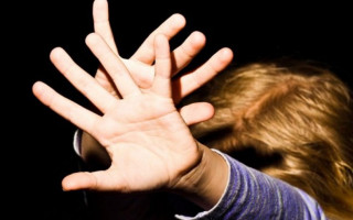В Харькове 12-летняя девочка стала жертвой педофила: подробности