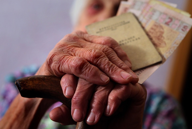 Українцям тричі перерахують пенсії: як отримати максимальні виплати