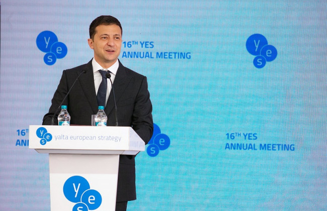 Зеленський повідомив, коли відбудуться вибори на Донбасі