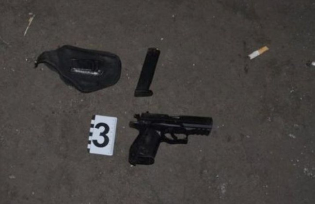 Напали на копа через зауваження: у Києві затримали зухвалих зловмисників