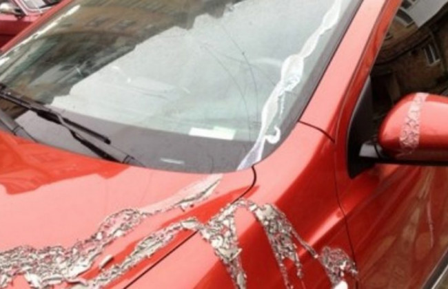 У Києві невідомі масово псують автомобілі: подробиці