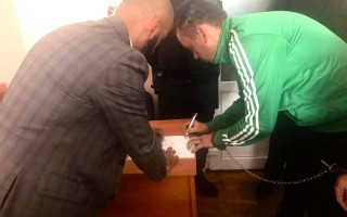 Дії псевдомінера моста Метро кваліфікують як хуліганство, — адвокат Масі Найєм